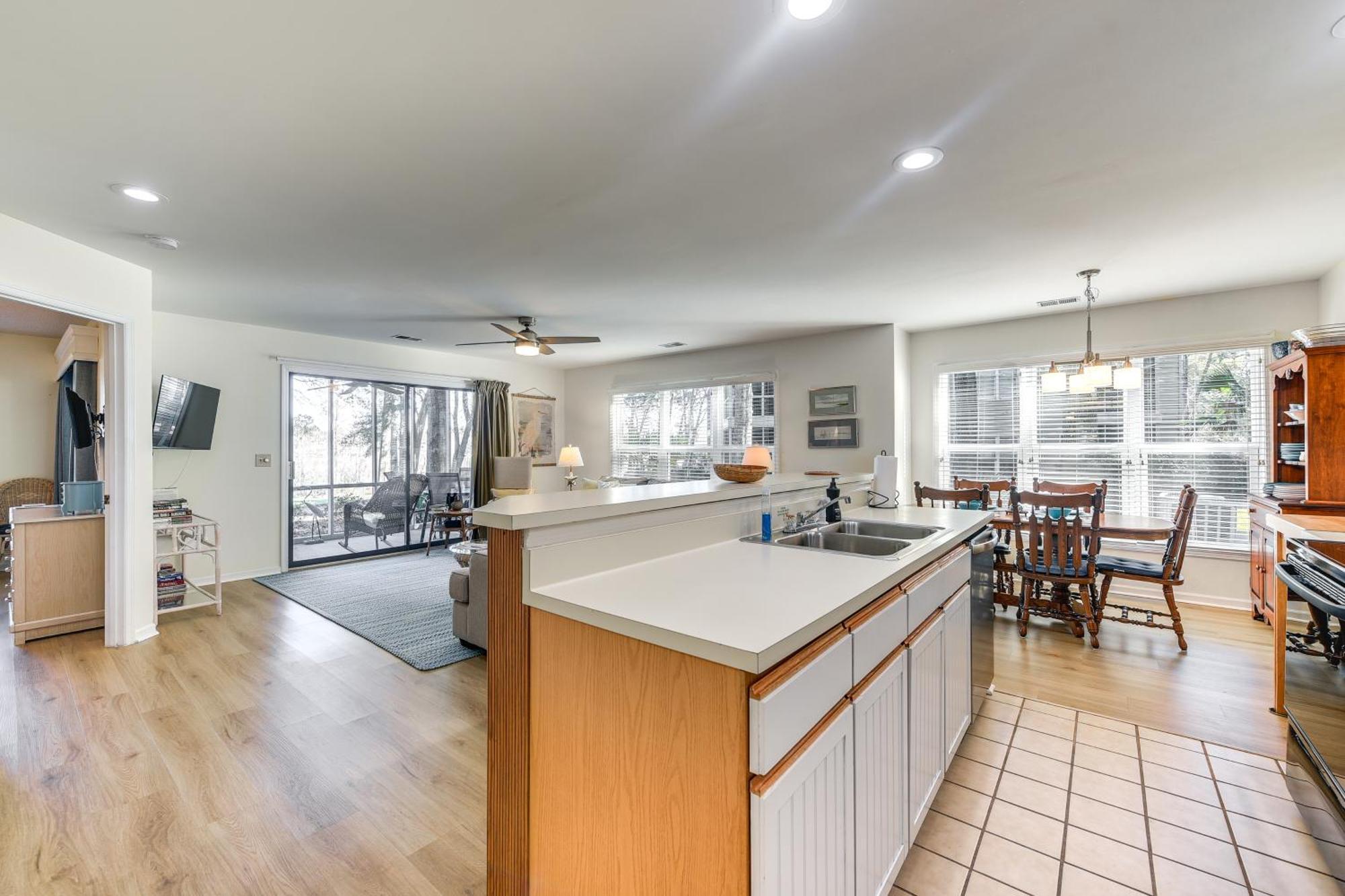 First-Floor Condo Less Than 1 Mi To Sunset Beach Access! Екстер'єр фото